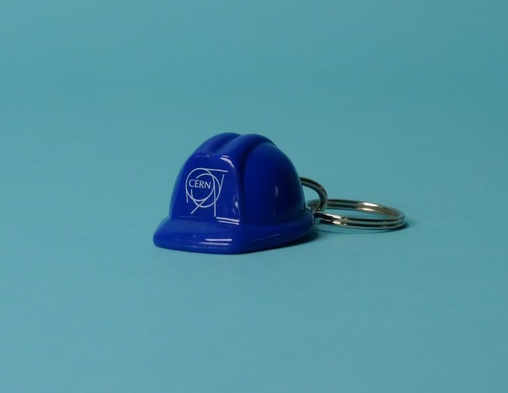 Blue key ring CERN helmet